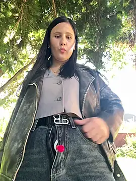 CherryBombs- – webcam-show
