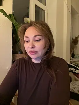 Syverelle élő XXX-chatje