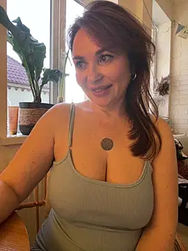 Syverelle's Live XXX Chat