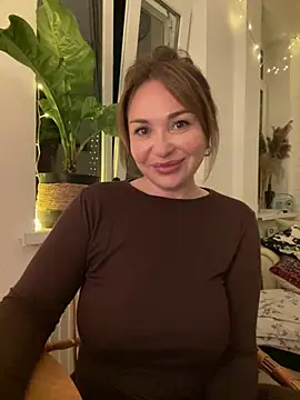 Syverelle Live XXX-Chat