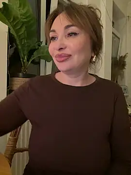 Živá chatovací místnost Syverelle