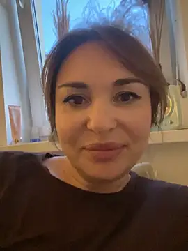 Syverelle Adlı Modelin Canlı Sohbet Odası