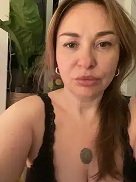 Онлайн чат XXX Syverelle