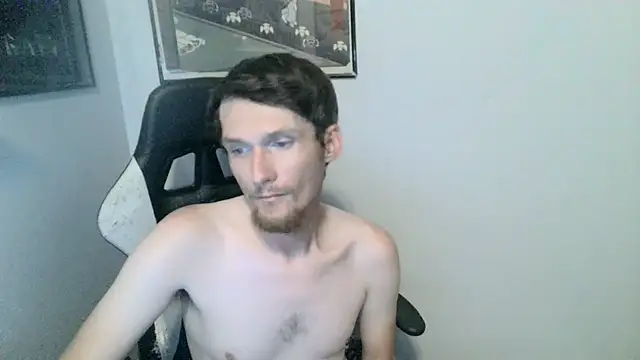 Partyguy92 Show in webcam