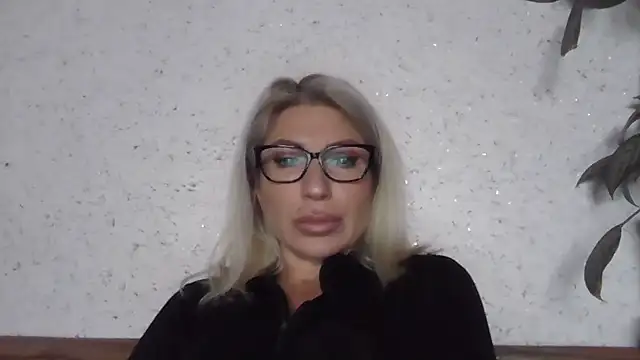 Вебкам-шоу fox_red_lady7