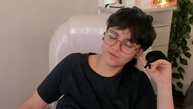 Nathaly_ds – Naživo chatovacia miestnosť