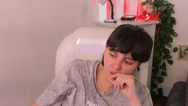 Nathaly_ds Chat XXX in diretta