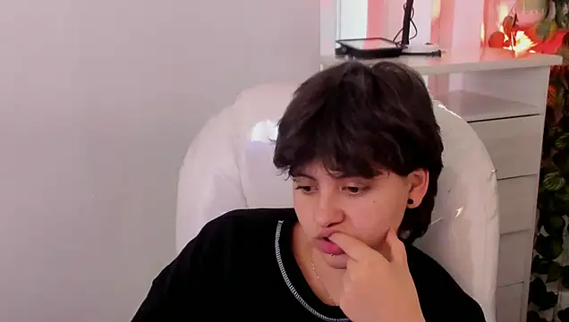 Nathaly_ds' Live XXX Chat