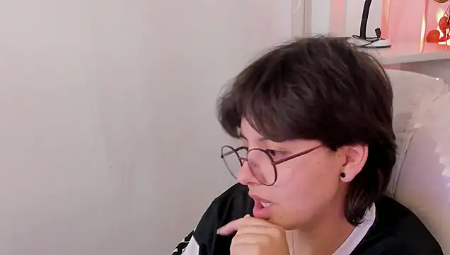 Nathaly_ds' Live XXX Chat