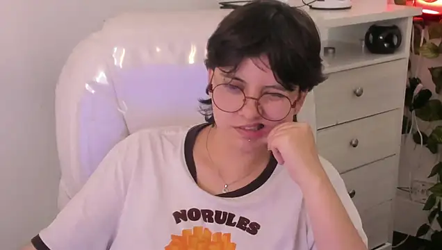 Nathaly_ds XXX чат на живо
