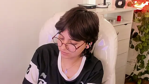 Nathaly_ds' Live XXX Chat