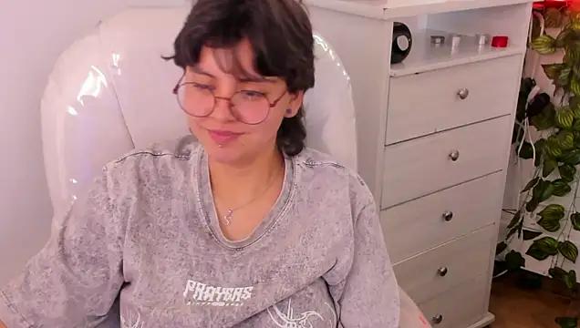 Nathaly_ds' Live XXX Chat