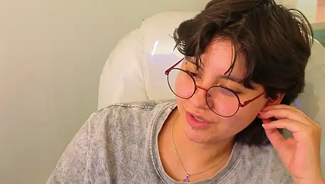 Nathaly_ds' Live XXX Chat