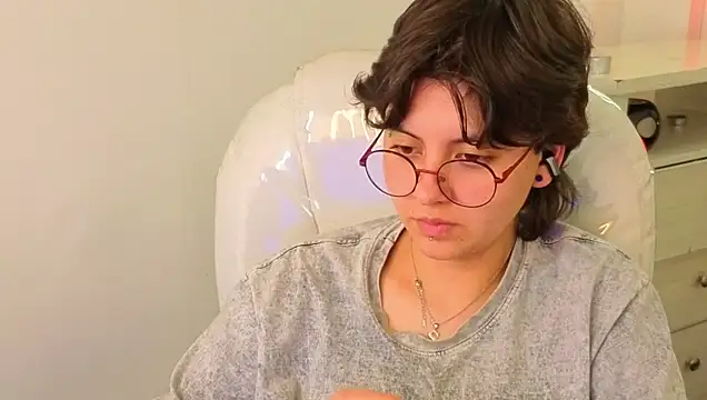 Nathaly_ds Chat XXX in diretta