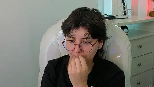 Nathaly_ds' Live XXX Chat