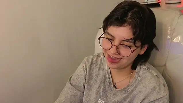 Chat +18 de Nathaly_ds ao vivo