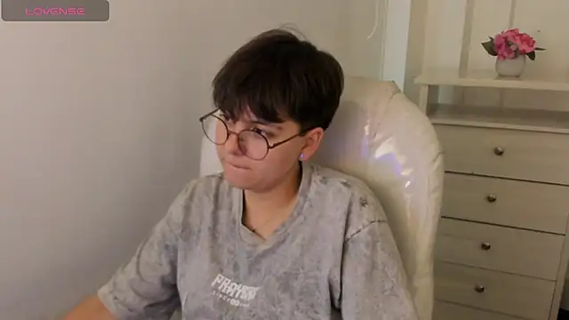 צ'אט XXX בשידור חי של Nathaly_ds