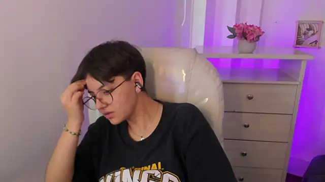 Nathaly_ds Chat XXX in diretta