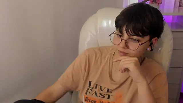 Nathaly_ds' Live XXX Chat