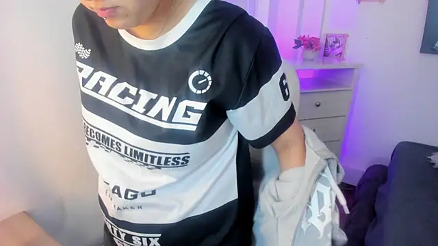 Chatroom XXX en direct de Nathaly_ds