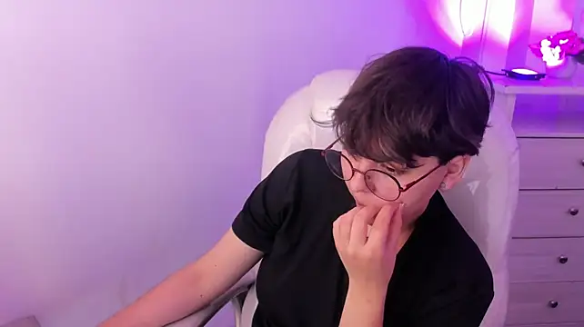 Nathaly_ds XXX чат на живо