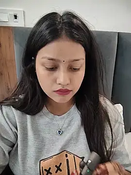 Pavitra_Sharma Chat XXX in diretta