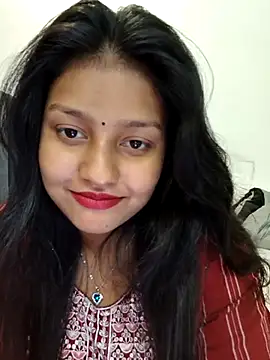 Pavitra_Sharma Adlı Modelin Canlı XXX Sohbeti