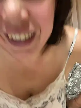 Kiramagicn Live XXX chat
