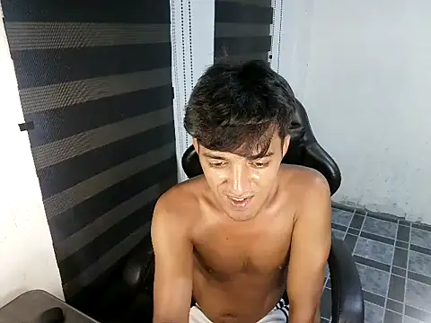 RowyCam Pertunjukan Webcam