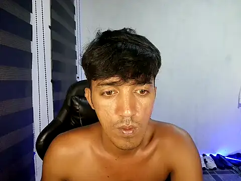 RowyCam Pertunjukan Webcam