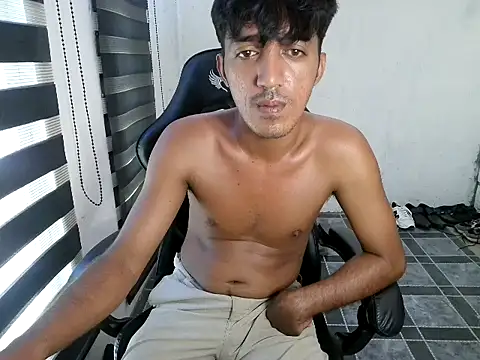 Spicy_RowyCam Pertunjukan Webcam