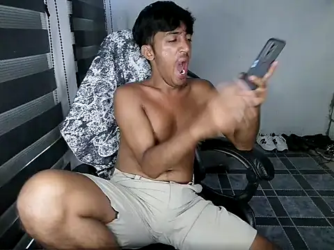 Spicy_RowyCam Pertunjukan Webcam