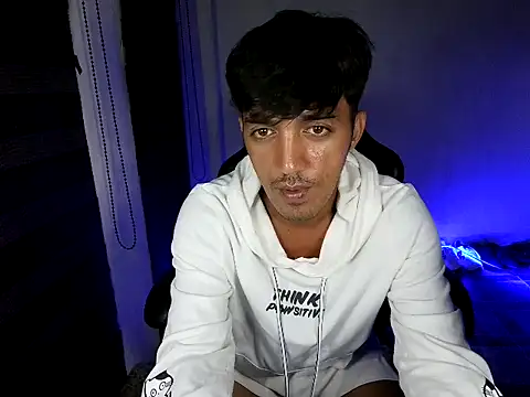 Spicy_RowyCam Pertunjukan Webcam
