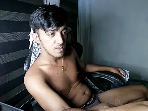 Spicy_RowyCam Pertunjukan Webcam