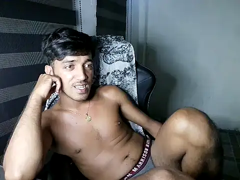 Spicy_RowyCam Pertunjukan Webcam