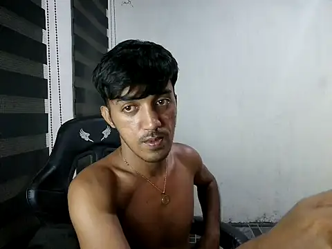 Spicy_RowyCam Pertunjukan Webcam