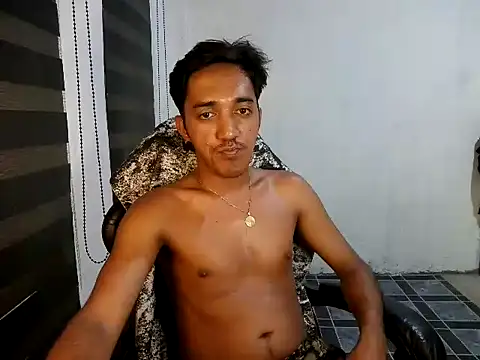 Spicy_RowyCam Pertunjukan Webcam