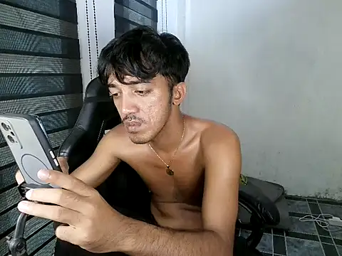 Spicy_RowyCam Pertunjukan Webcam