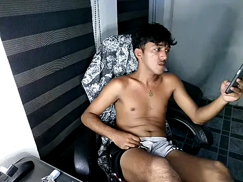 Spicy_RowyCam Pertunjukan Webcam