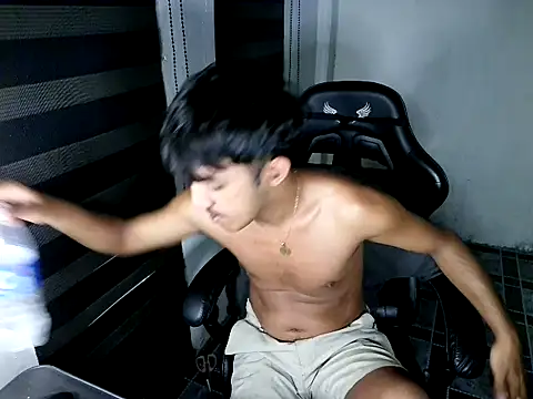Spicy_RowyCam Pertunjukan Webcam