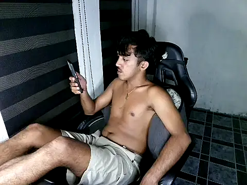 Spicy_RowyCam Pertunjukan Webcam