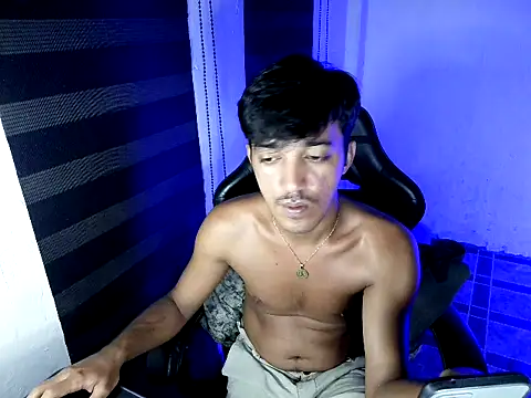 Spicy_RowyCam Pertunjukan Webcam