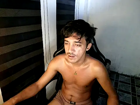 Show de Spicy_RowyCam na webcam