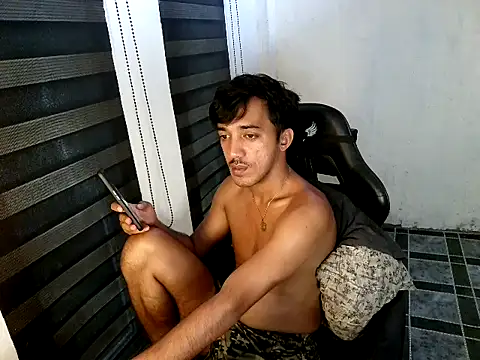 Spicy_RowyCam Webcam-Show