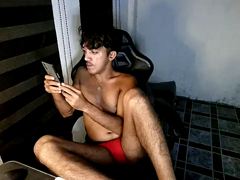 Spicy_RowyCam Pertunjukan Webcam