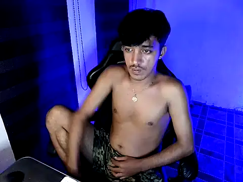 Spicy_RowyCam Pertunjukan Webcam