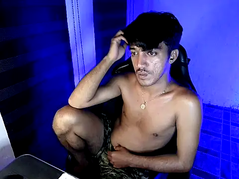 Spicy_RowyCam Pertunjukan Webcam