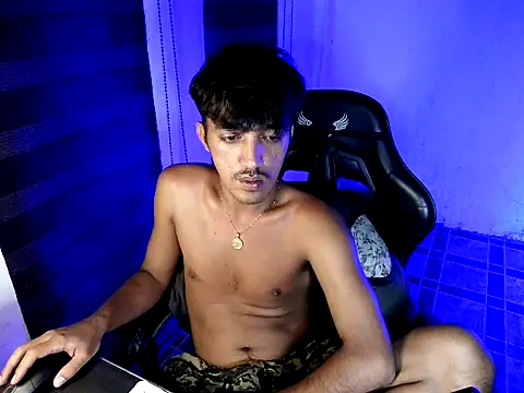 Spicy_RowyCam Pertunjukan Webcam