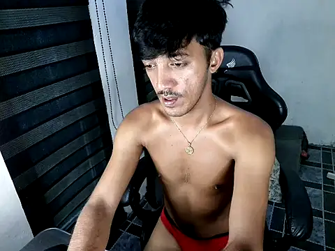 Spicy_RowyCam Pertunjukan Webcam
