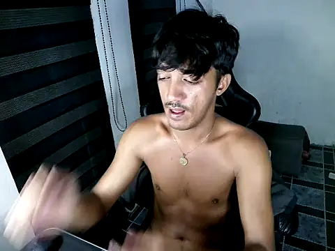 Spicy_RowyCam Pertunjukan Webcam